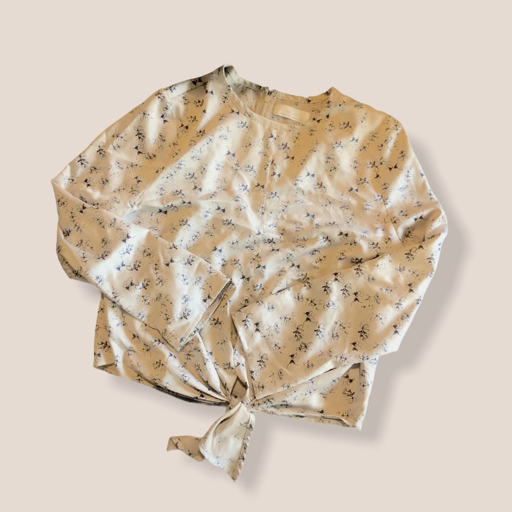 Oak + fort floral tie front top cream blue flowers
